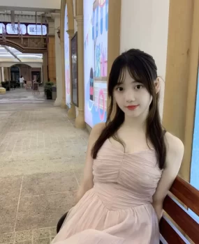 粉嫩大奶jk妹妹可电竞陪玩陪睡