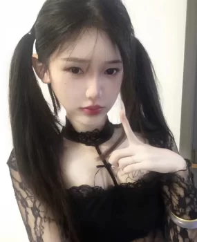 朋友推的，精神小妹绝了