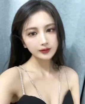 00后6米全套带课室