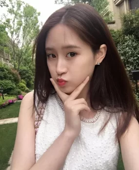 极品学生妹等等风骚丰满