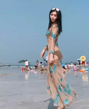 来天津兼职的极品身材妹妹  分享给狼友